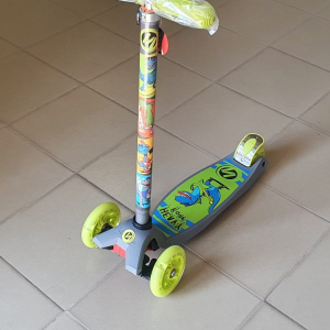 Самокат 3-х колесный ''Дино''